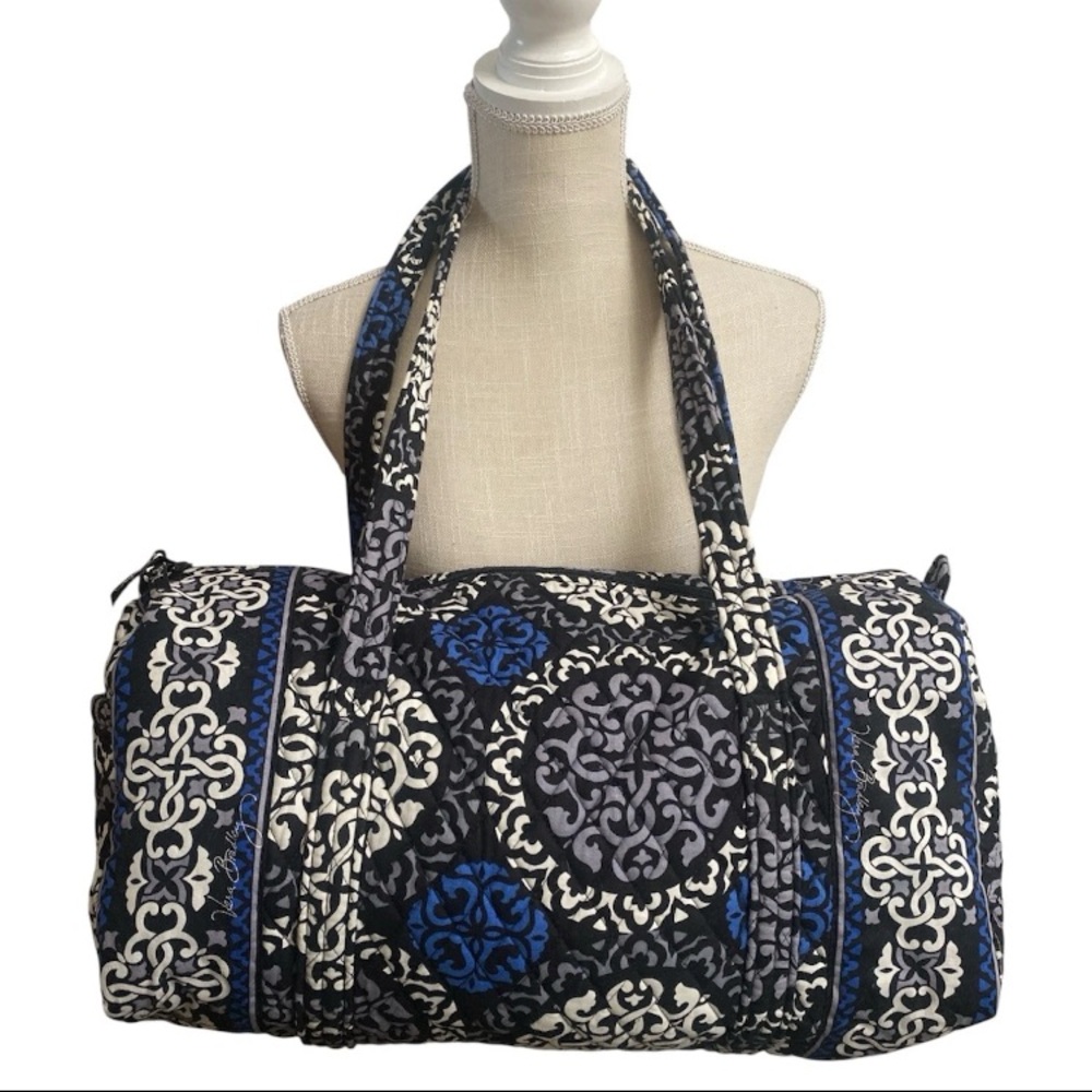 Vera Bradley DUFFEL Bag CANTERBERRY COBALT BLUE  Travel Tote Overnight EUC